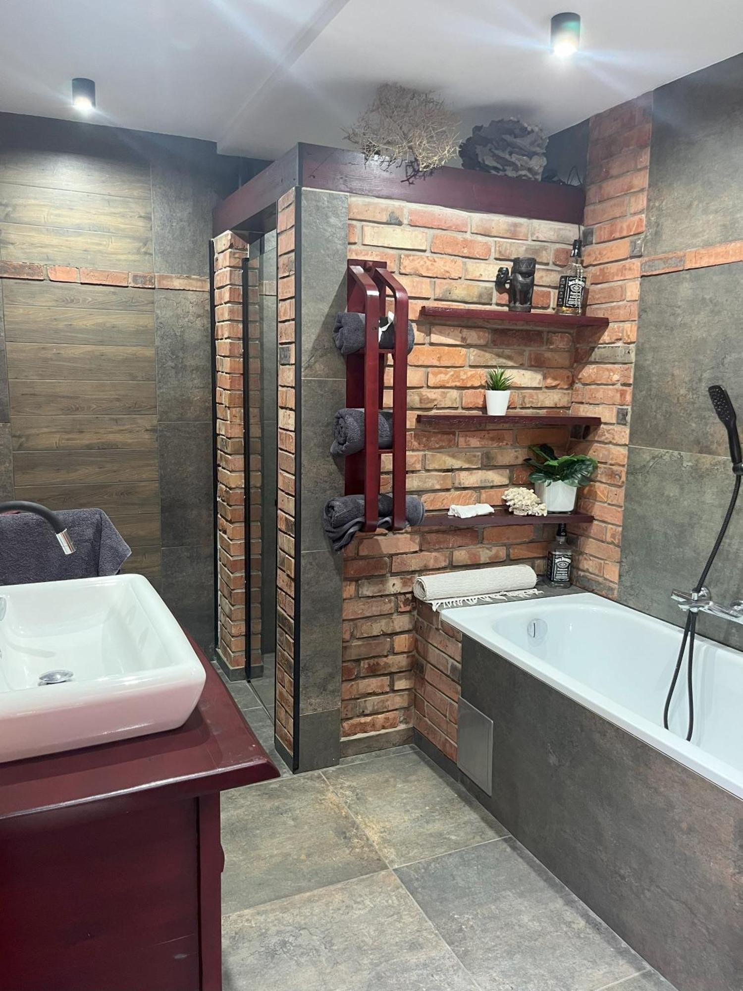 Apartament Oranzeria Kielce Kültér fotó